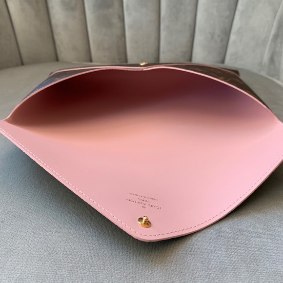 ❗️SOLD❗️LV large Kirigami pochette with box - Picture 6 of 12